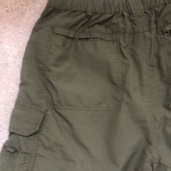 REI Men’s 30 amphibian amphibian quick dry olive cargo shorts hiking outdoor - Picture 10 of 11